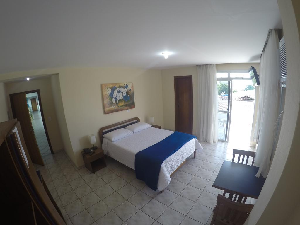 Hotel Marlin Azul Iriri Kültér fotó